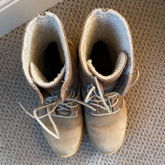 Timberland Leather Boots - Picture 6 of 10